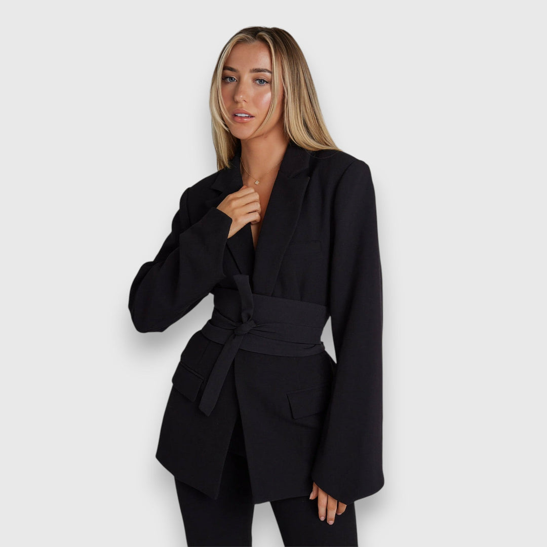 Carmen - Office-Ready Refined Blazer