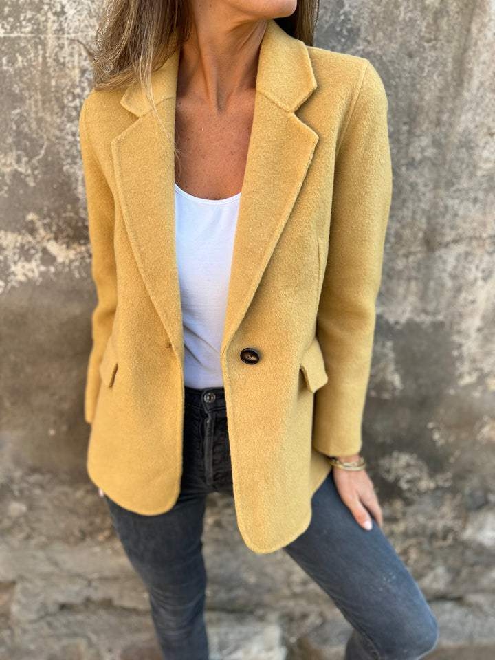 Mia - Cosy Elegant Blazer